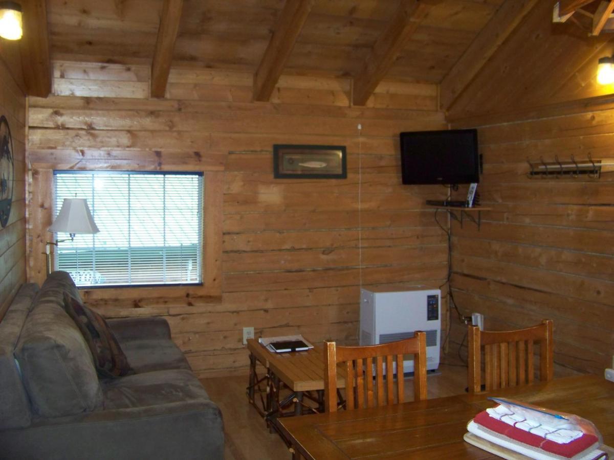 Box Canyon Cabins Seward Eksteriør bilde